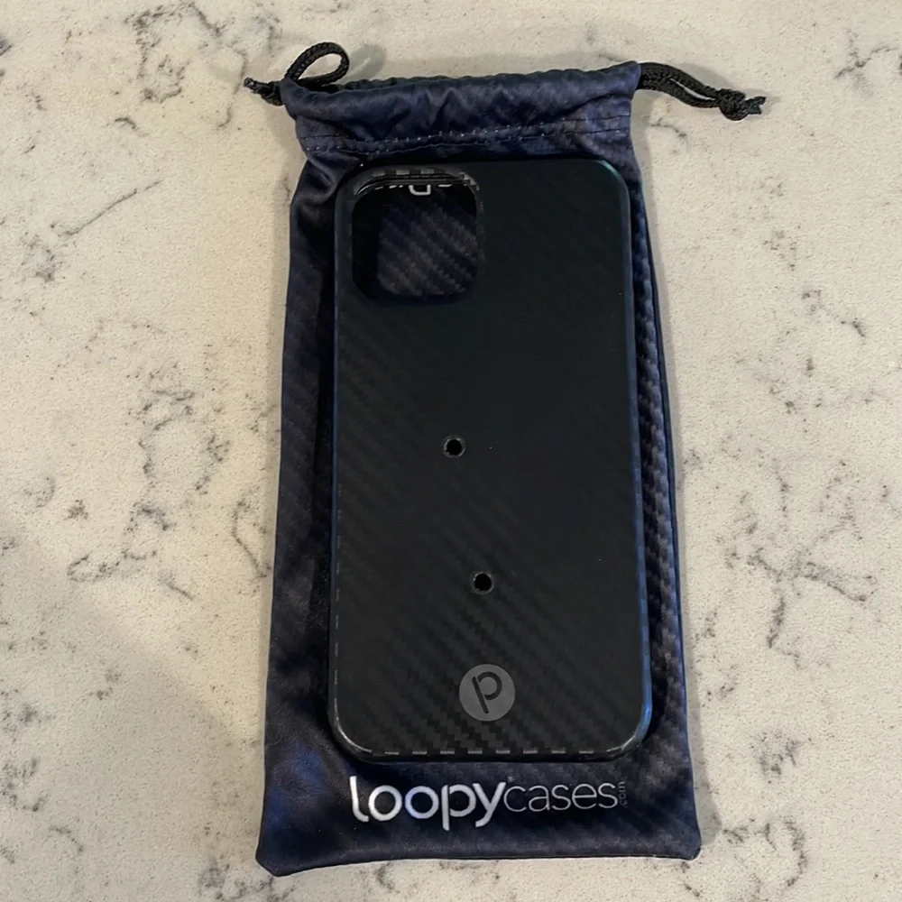 2 Loopy cases for iPhone 12 Pro - Picture 3 of 3